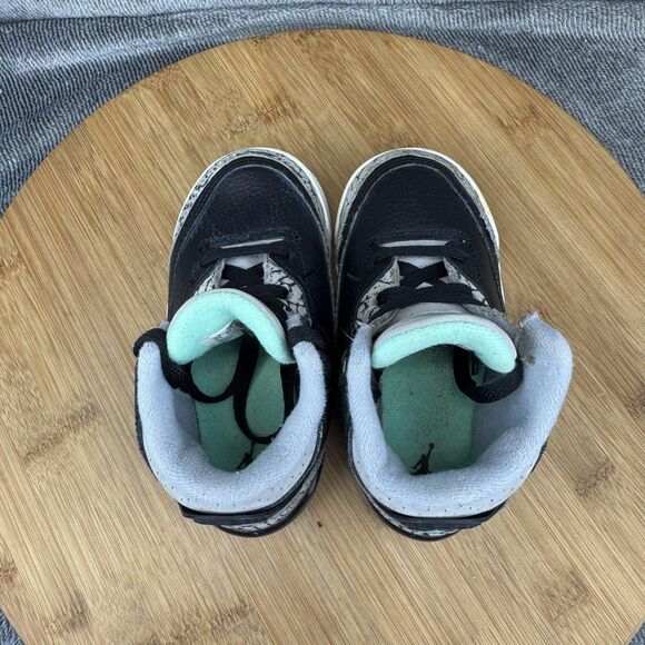 Nike Air Jordan 3 Retro Shoes Toddler Size 7C Mint Foam Elephant DM0968-031 - Picture 5 of 8
